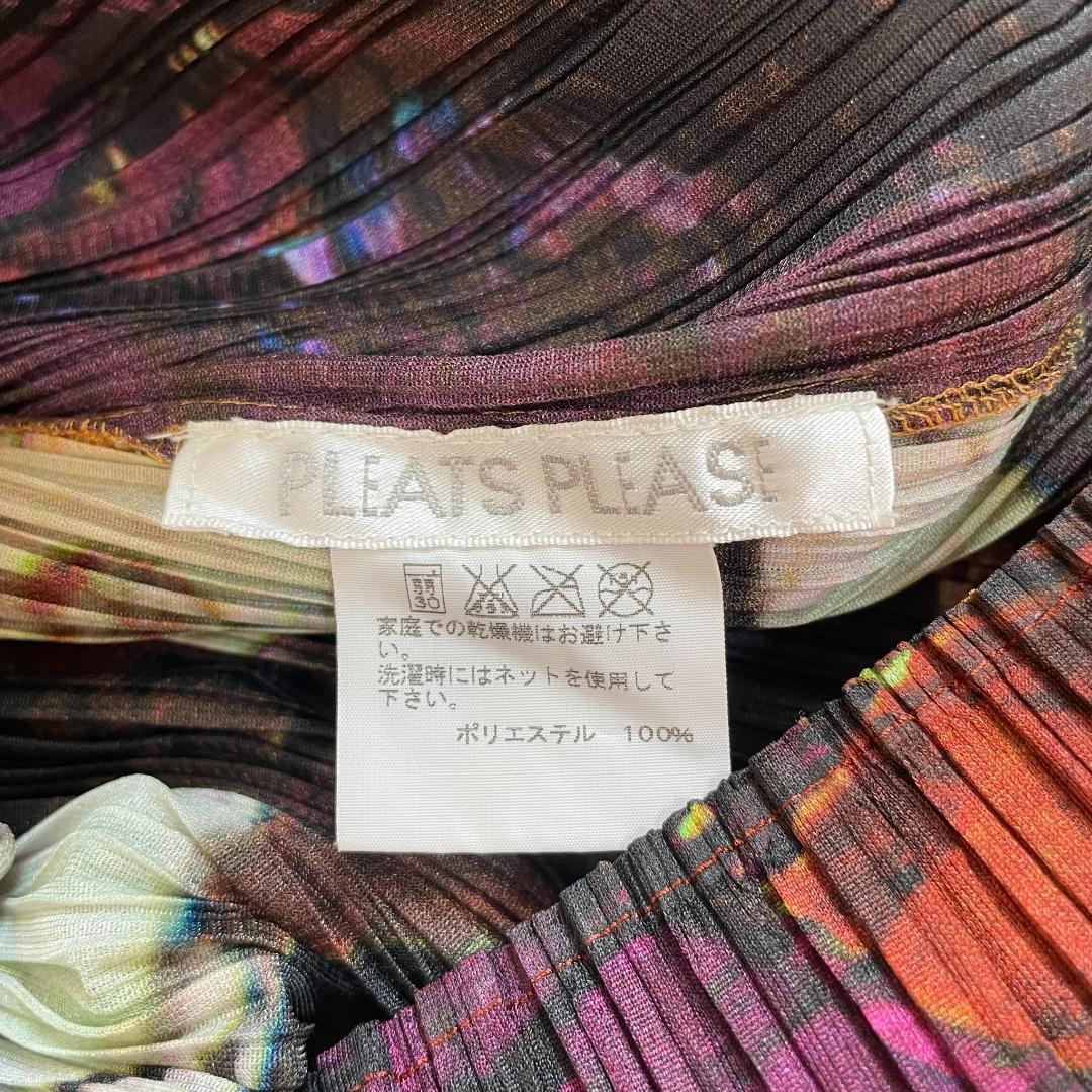 プリーツプリーズ（イッセイミヤケ）トップス 3 日本製 極美品