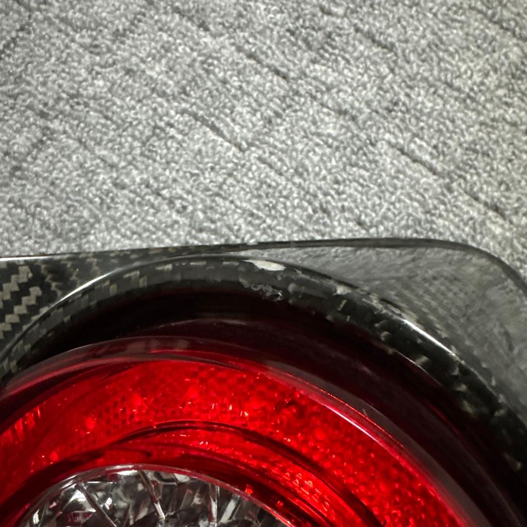 インテック　86 brz カーボンファイバー テールライト レッド