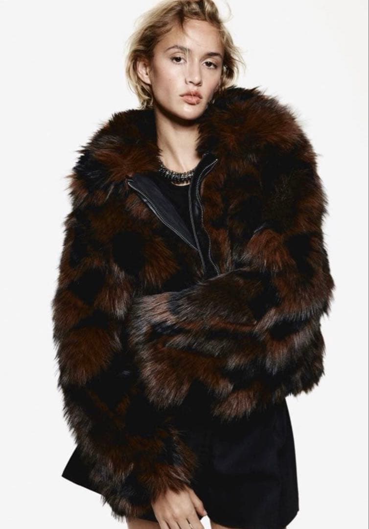  フラッフィジャケット　ダークブラウン　パターン　S