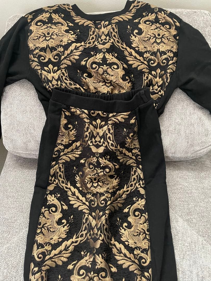 HARE ゴブランキリカエスウェット・スカートセットアップ