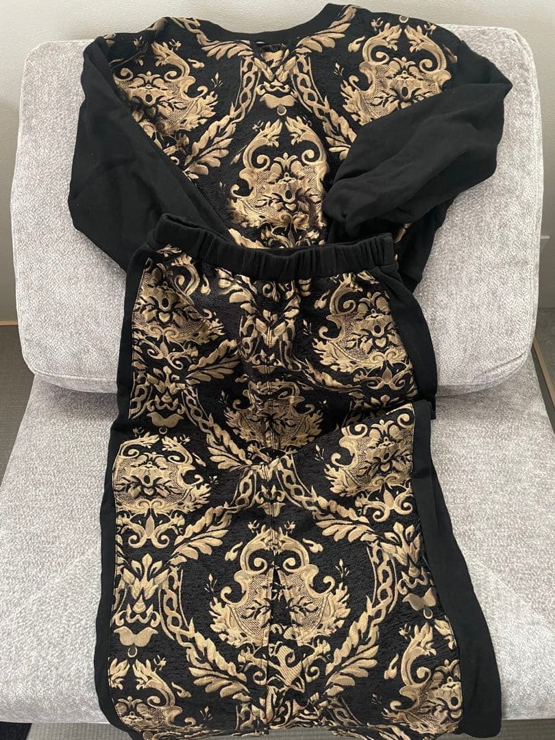 HARE ゴブランキリカエスウェット・スカートセットアップ