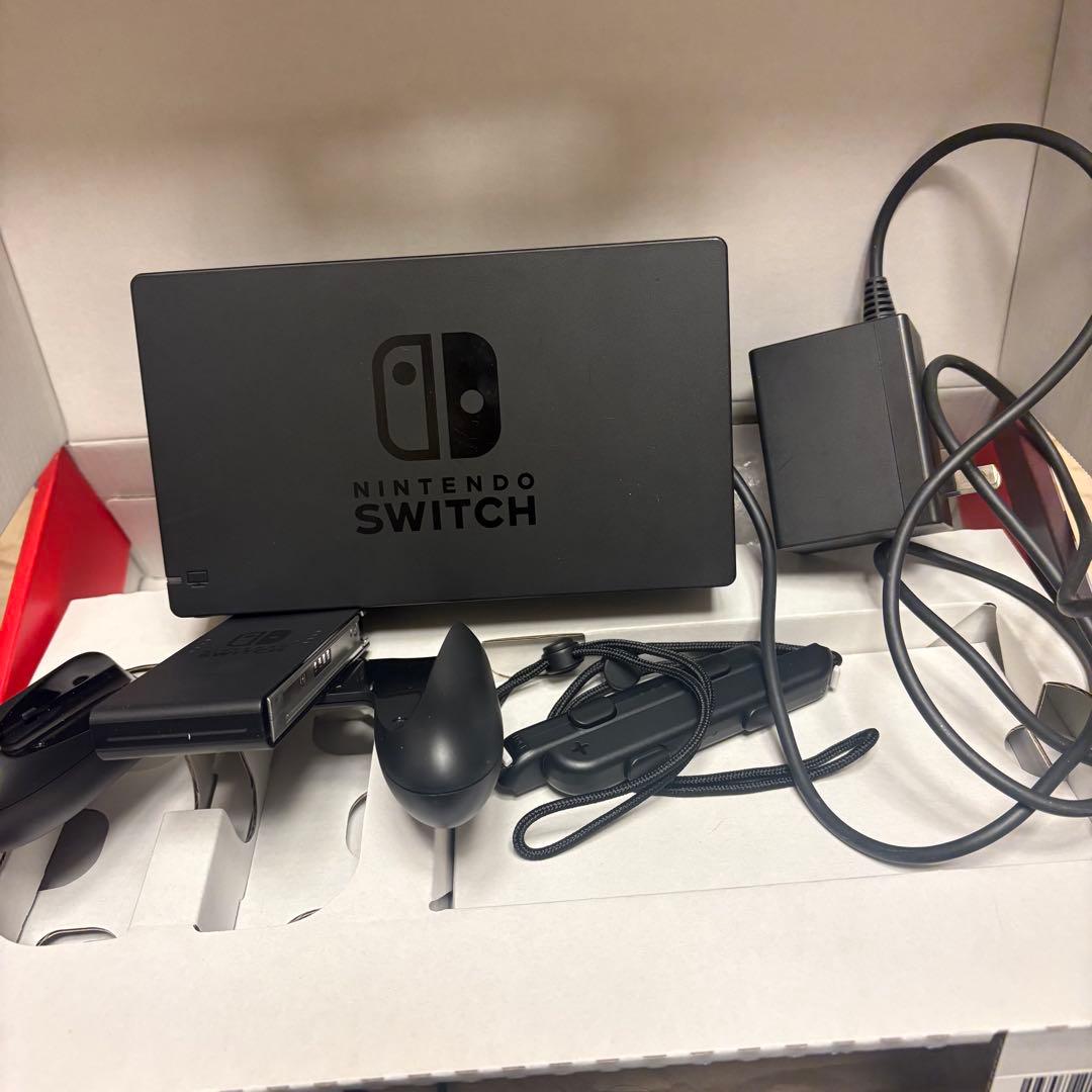 Nintendo Switch 本体 赤/青 リングコン+ソフト2つ付き