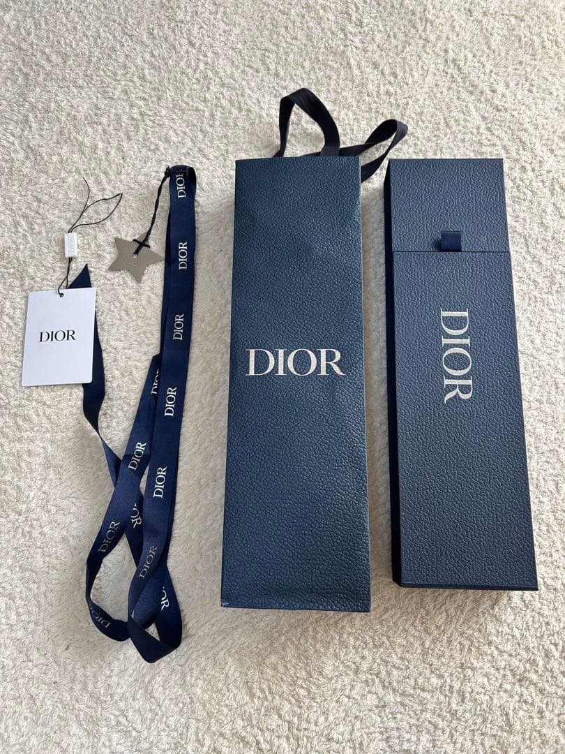 （最終値下げ）【新品未使用】Dior シルク ネクタイ ロゴ入り