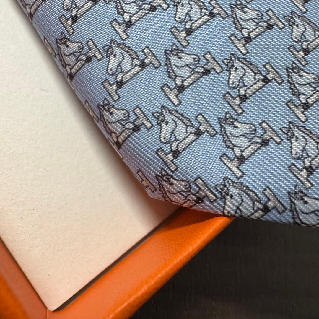 未使用 近年モデル HERMES エルメス 干支『丙午年』× Hロゴ ネクタイ