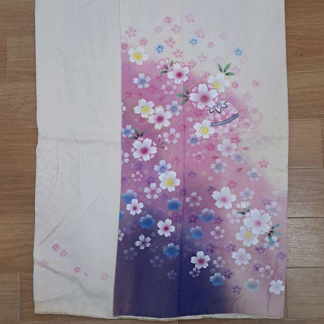 今得な フルセット 正絹白地振袖 白紫グラデーション桜柄 成人式 卒業式に最適