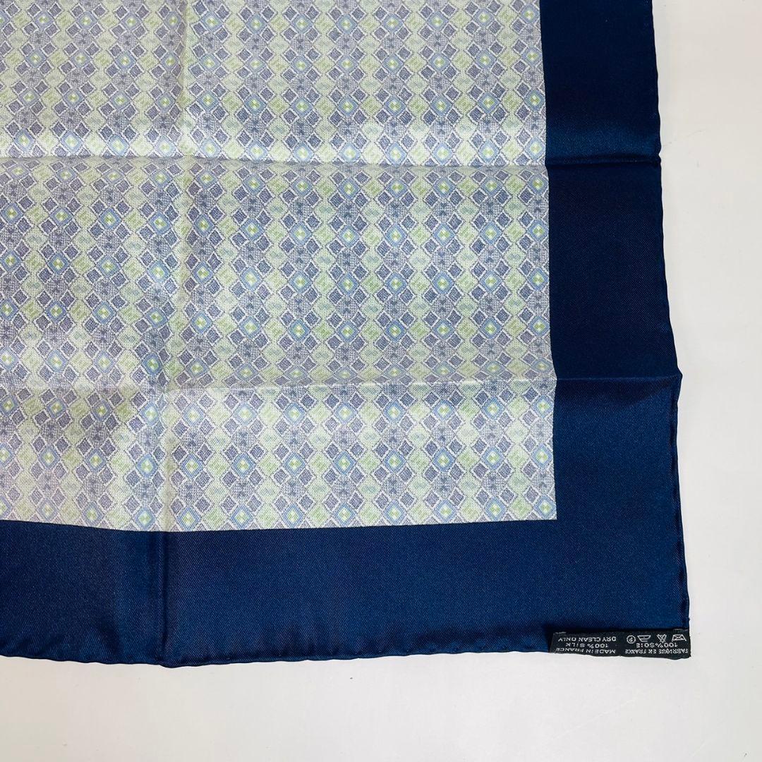 極美品 エルメス プチカレ スカーフ ポケットチーフ ネイビー ブルー