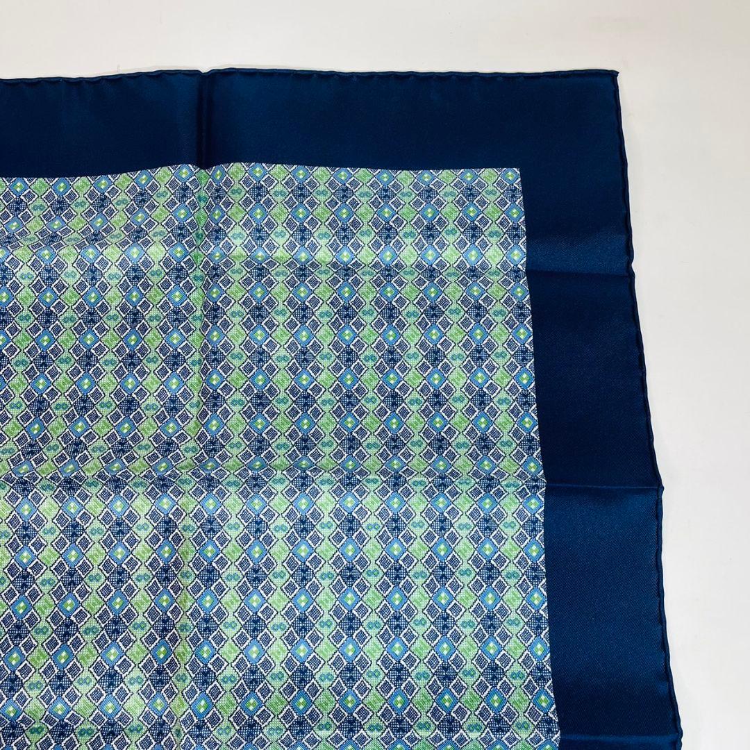 極美品 エルメス プチカレ スカーフ ポケットチーフ ネイビー ブルー