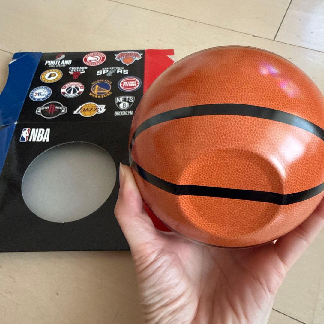 ナイキバスケリュックと2022NBA JAPAN GAMESのクッキー缶セット
