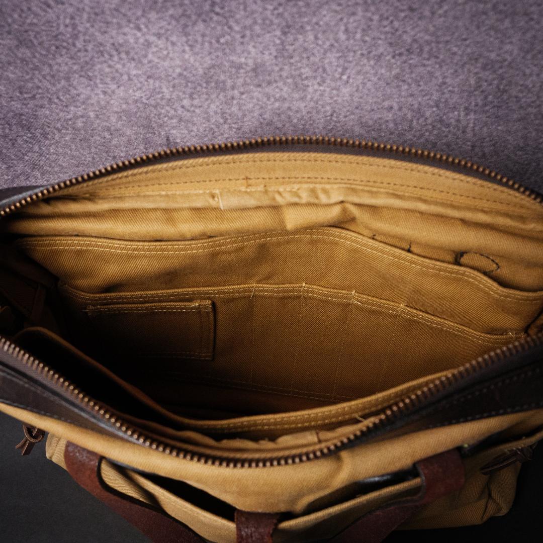 タイムセール　フィルソンブリーフケースORIGINAL USA製