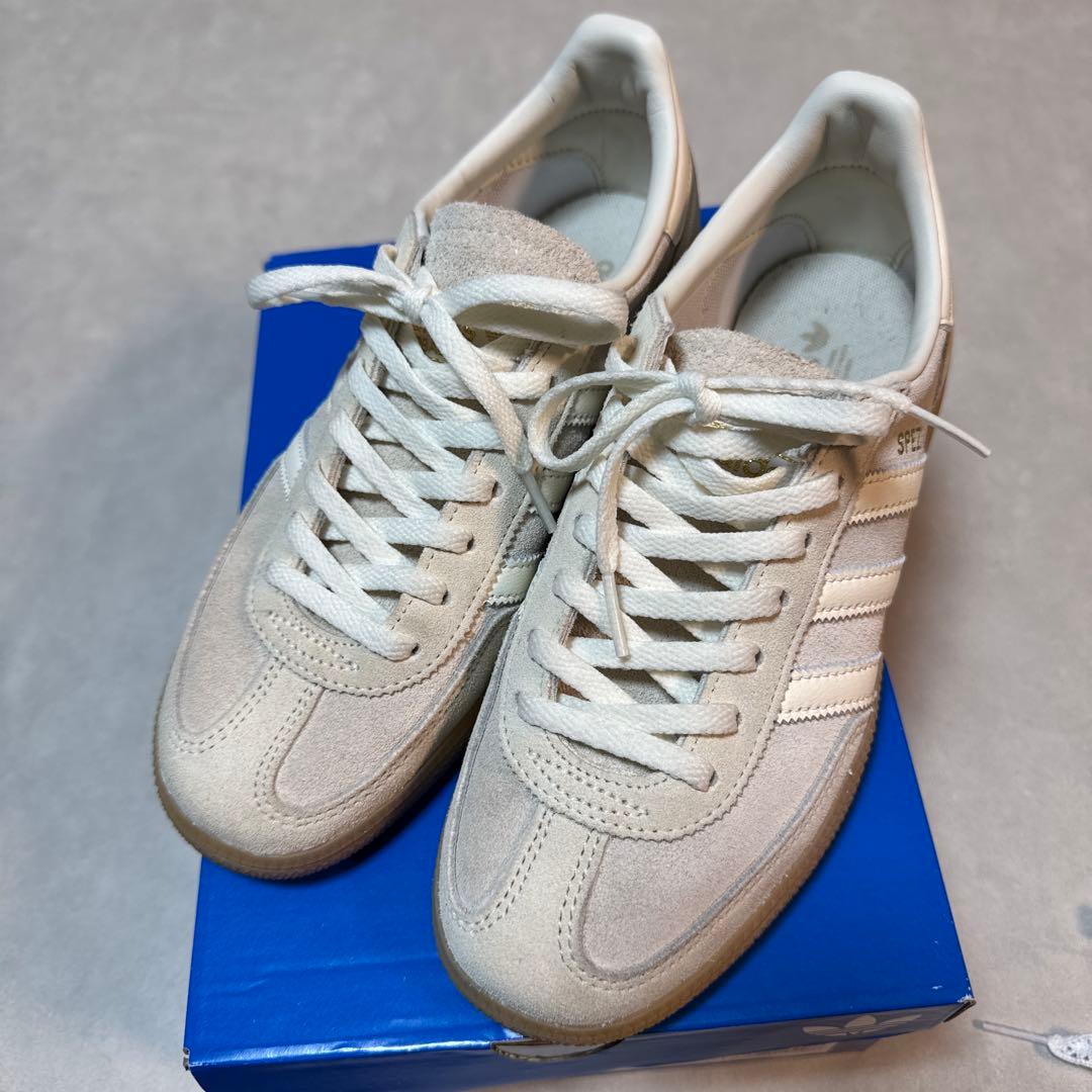 完売品　アディダス　スペツィアル adidas 23.5