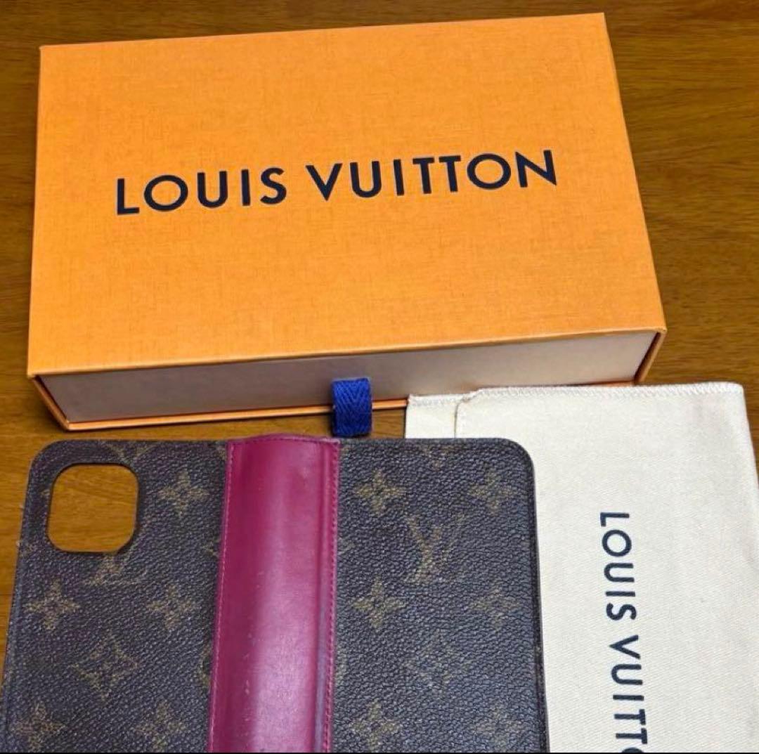 LOUIS VUITTON 手帳型　iPhoneケース