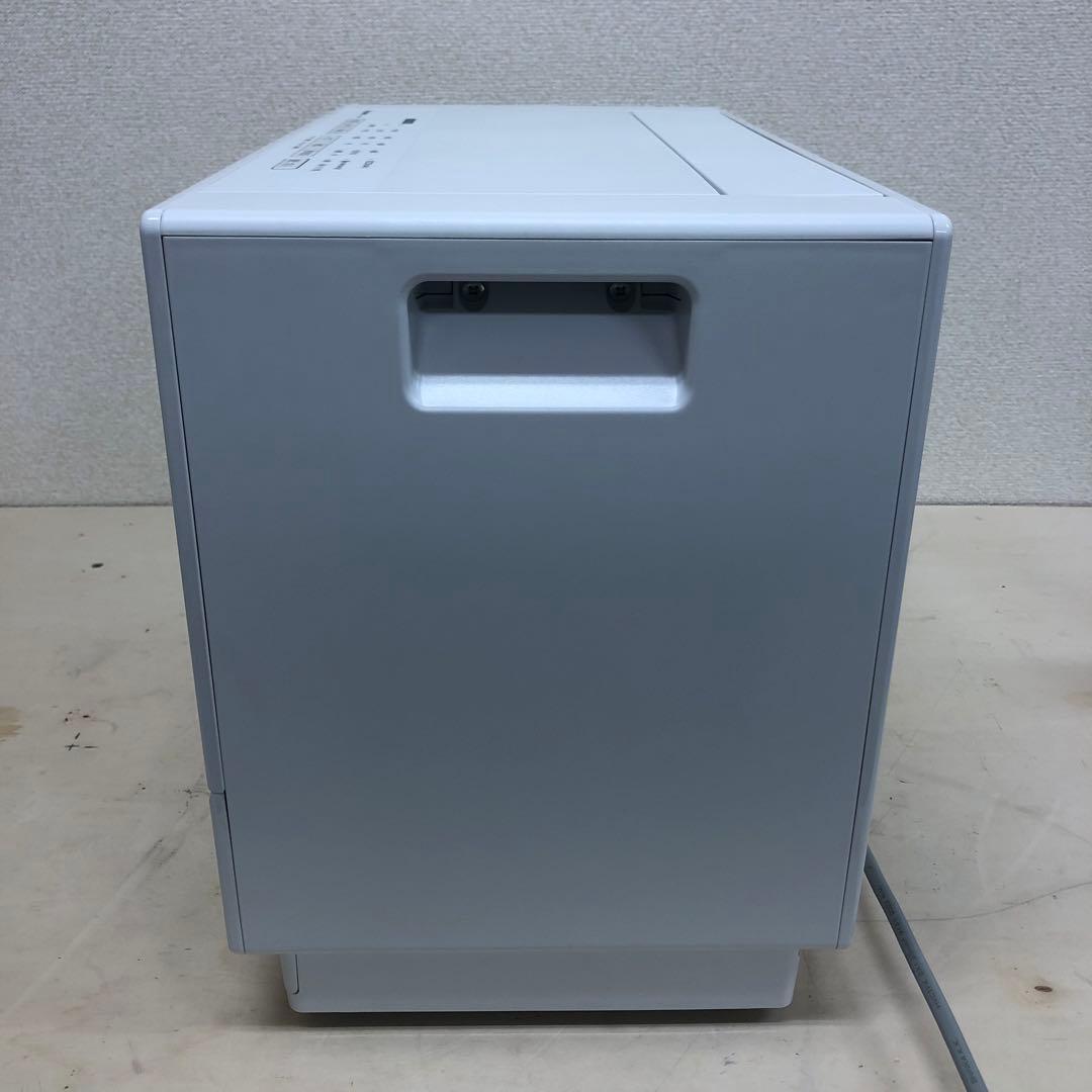 Panasonic パナソニック 衣類乾燥除湿機 F-YHX90B 2024年製