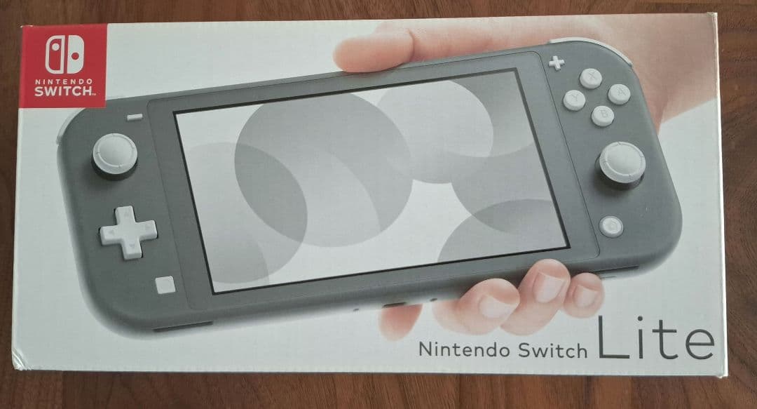 任天堂　Switchライト　グレー