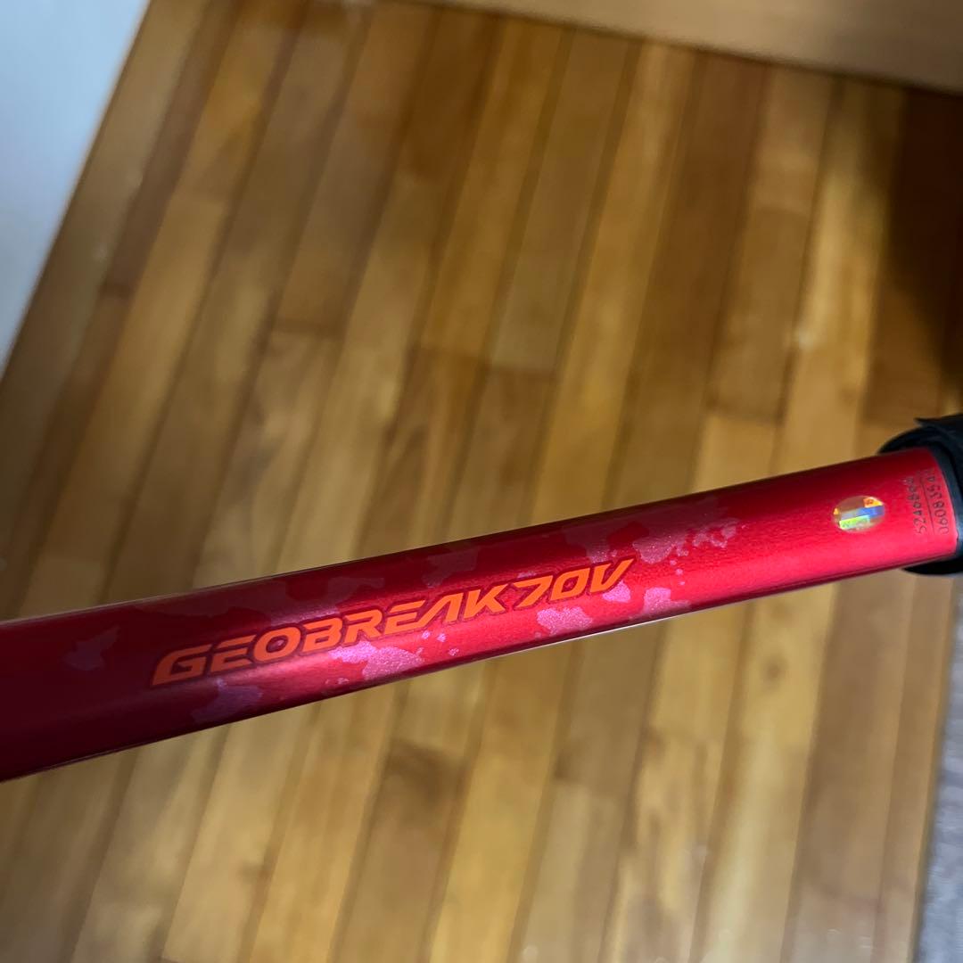 ラケット: GEOBREAK 70v ガット: アビディティ