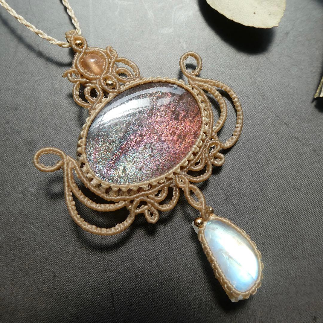 レアカラーサンストーン・レインボームーンストーンのマクラメネックレス