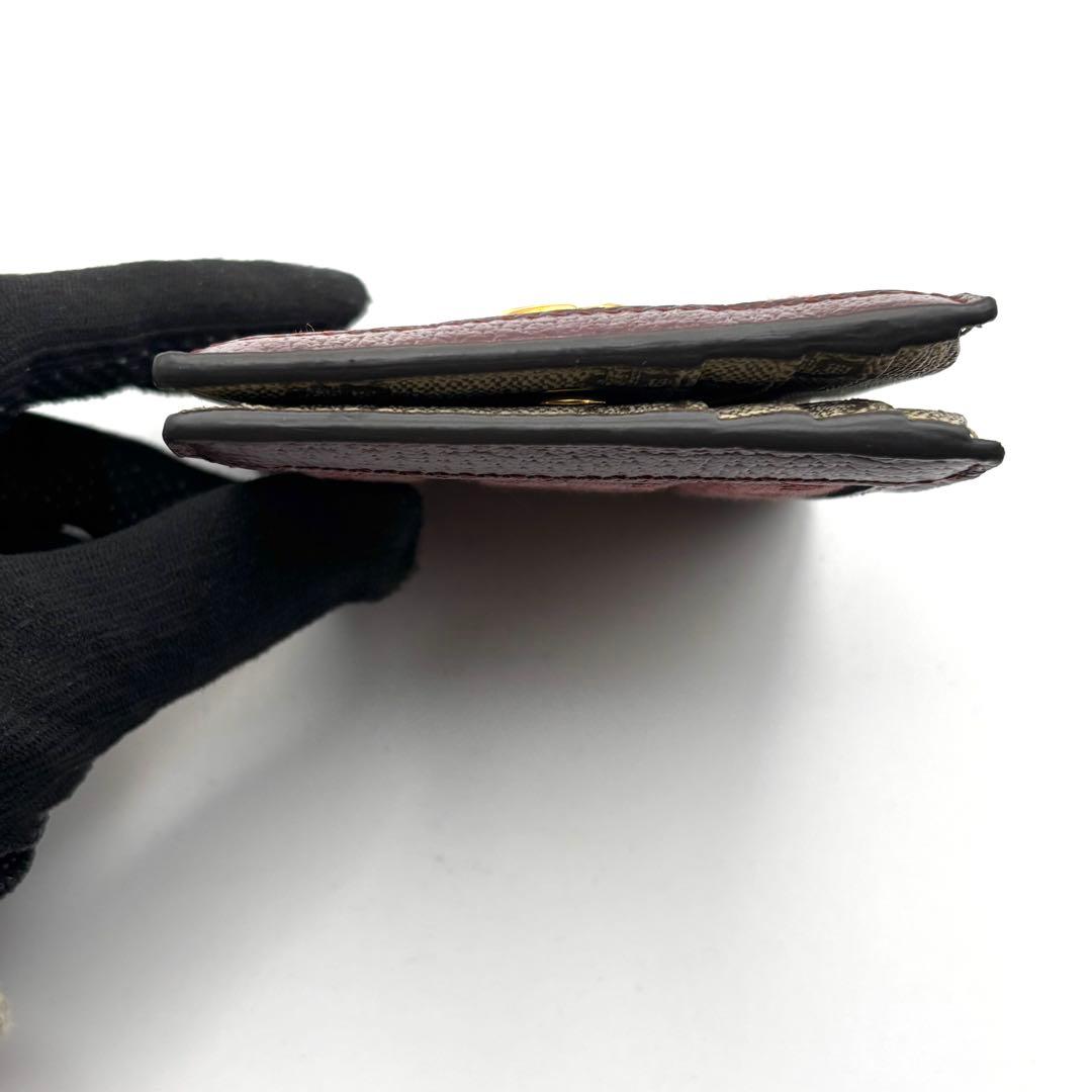 グッチ 二つ折り財布 マーモント GGスプリーム カードケース お札入れ