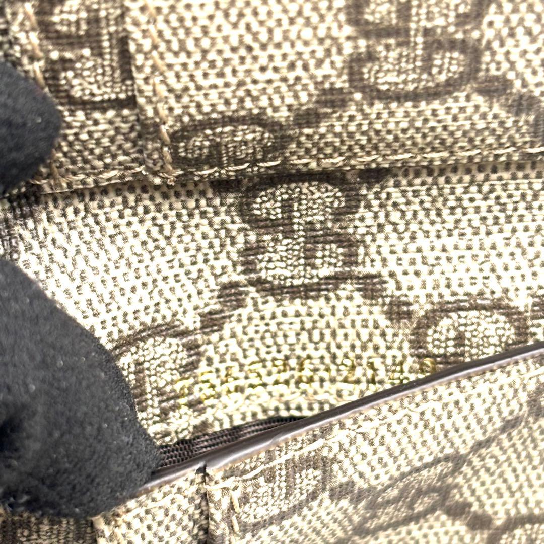 グッチ 二つ折り財布 マーモント GGスプリーム カードケース お札入れ