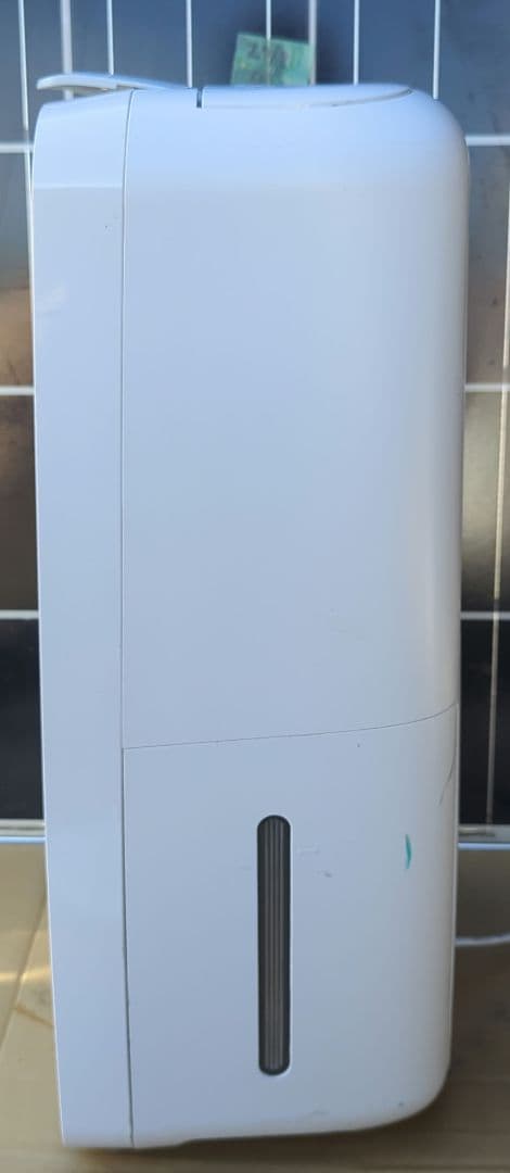 23年製SHARP CV-P71-W 除湿機