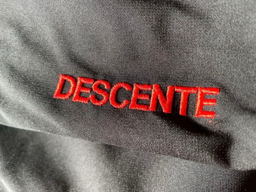 デサント　Move Sport 子ども用スキーウェア 赤/黒