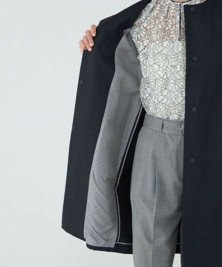 新品未使用TOMORROWLAND スパークツイル コクーンコート36