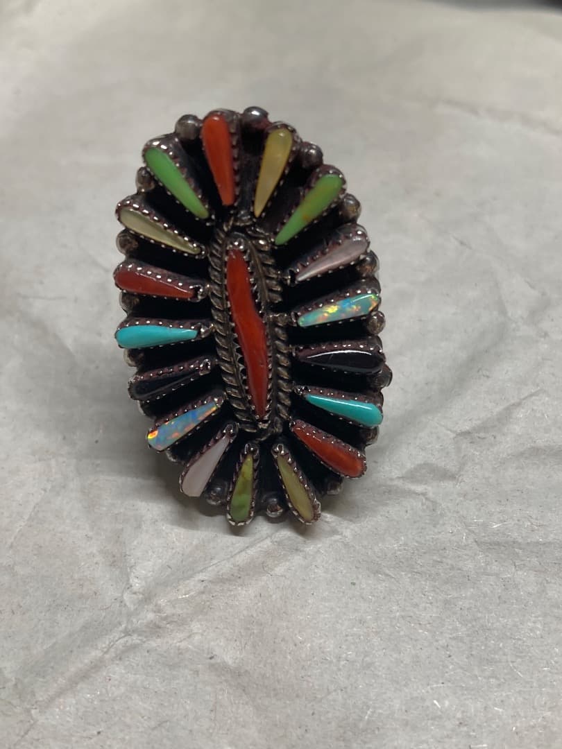 からか インディアン マルチストーン ニードルポイント リング