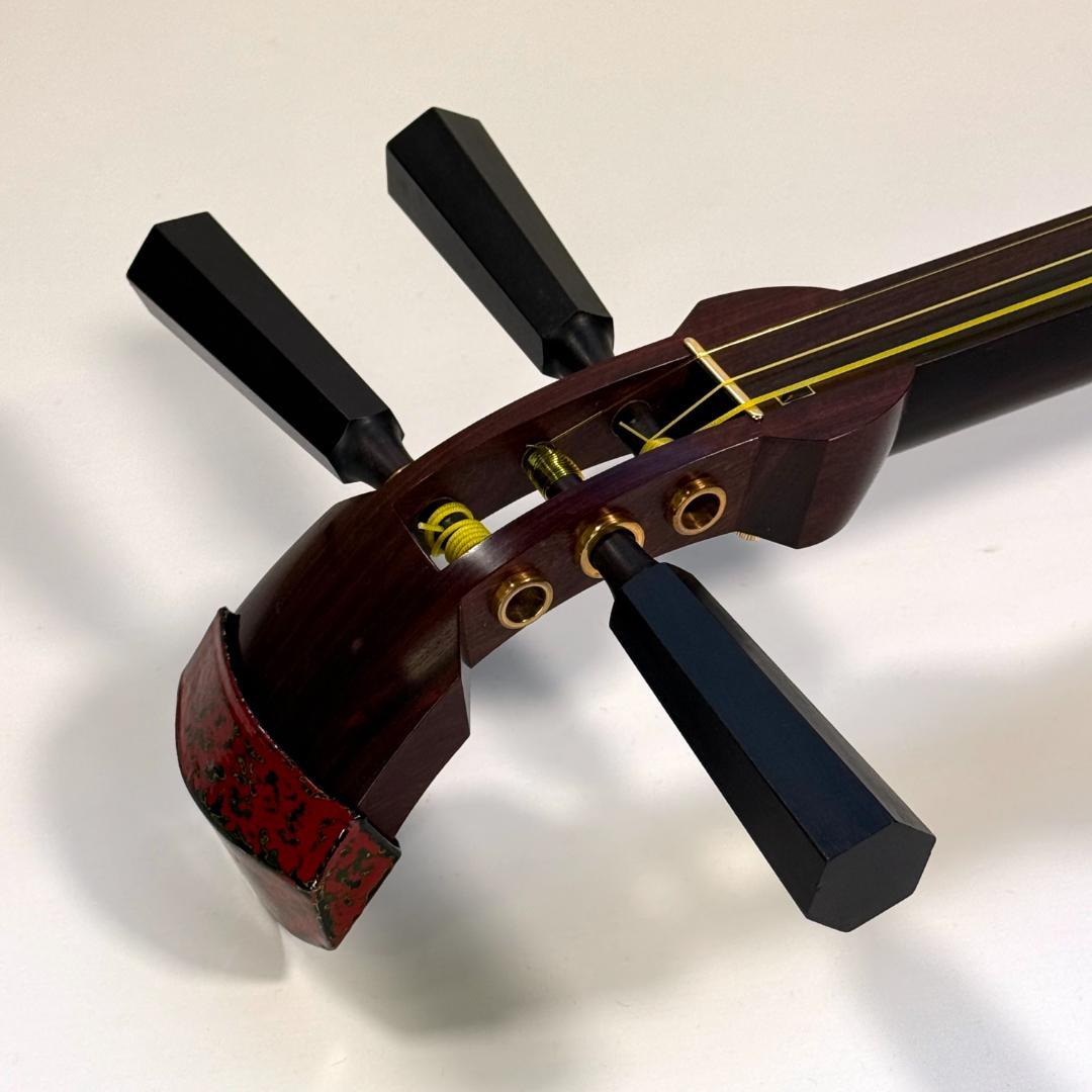 フルメンテ済 津軽三味線 中古 紅木 トチあり ケース付 津33