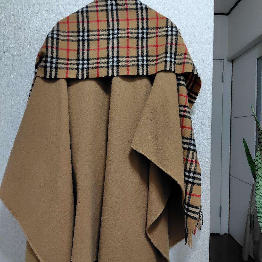 バーバリーポンチョコート