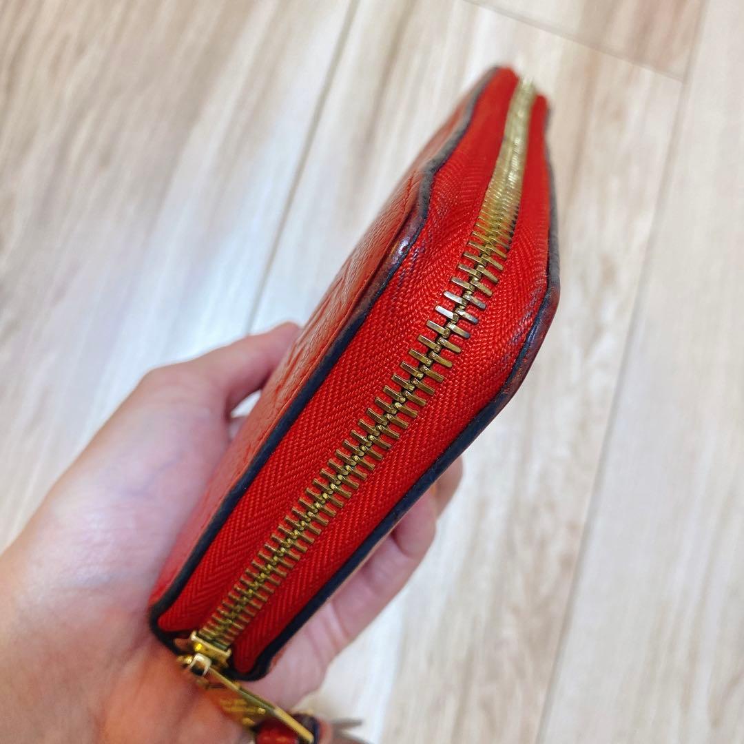 ルイヴィトン　長財布　赤