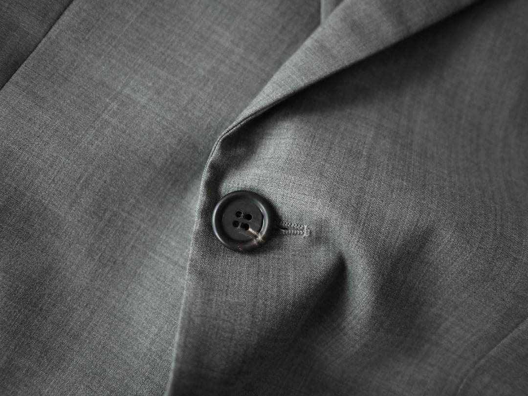 定価70万!最高級モデル プラダ PRADA ウールギャバジンセットアップスーツ