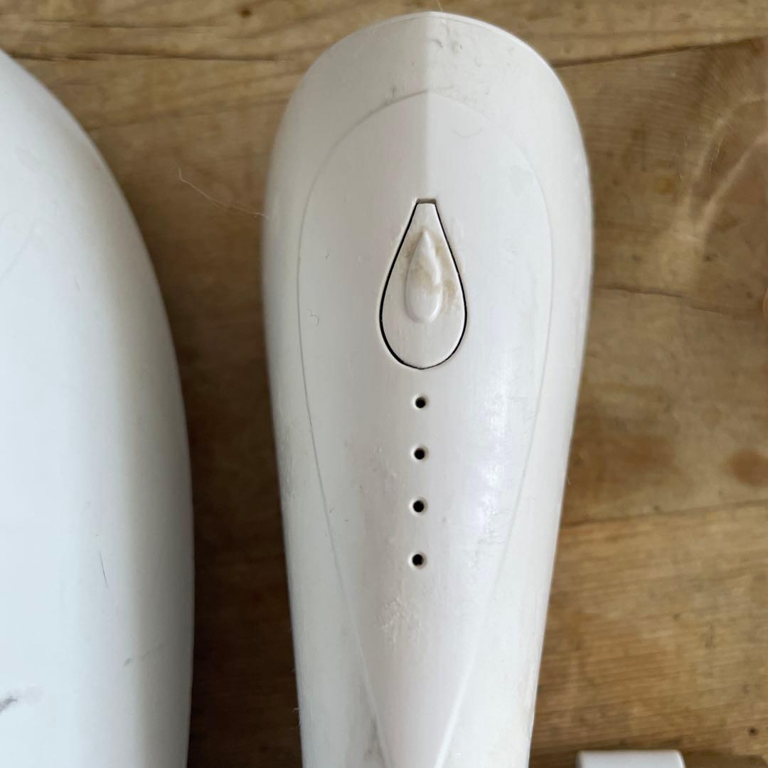 SHINY GEL HYBRID UV/LEDライト　有線とおまけ