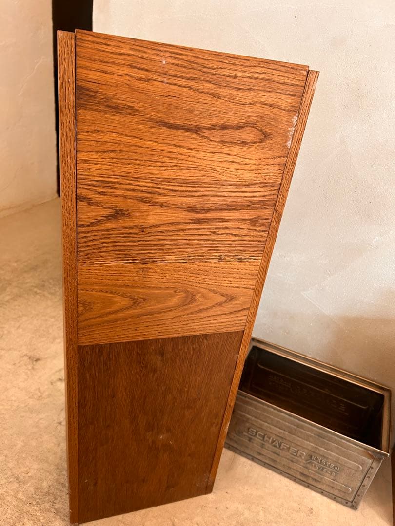 上質オーク材マガジンラック木製4段ブックシェルフ''インダストリー系