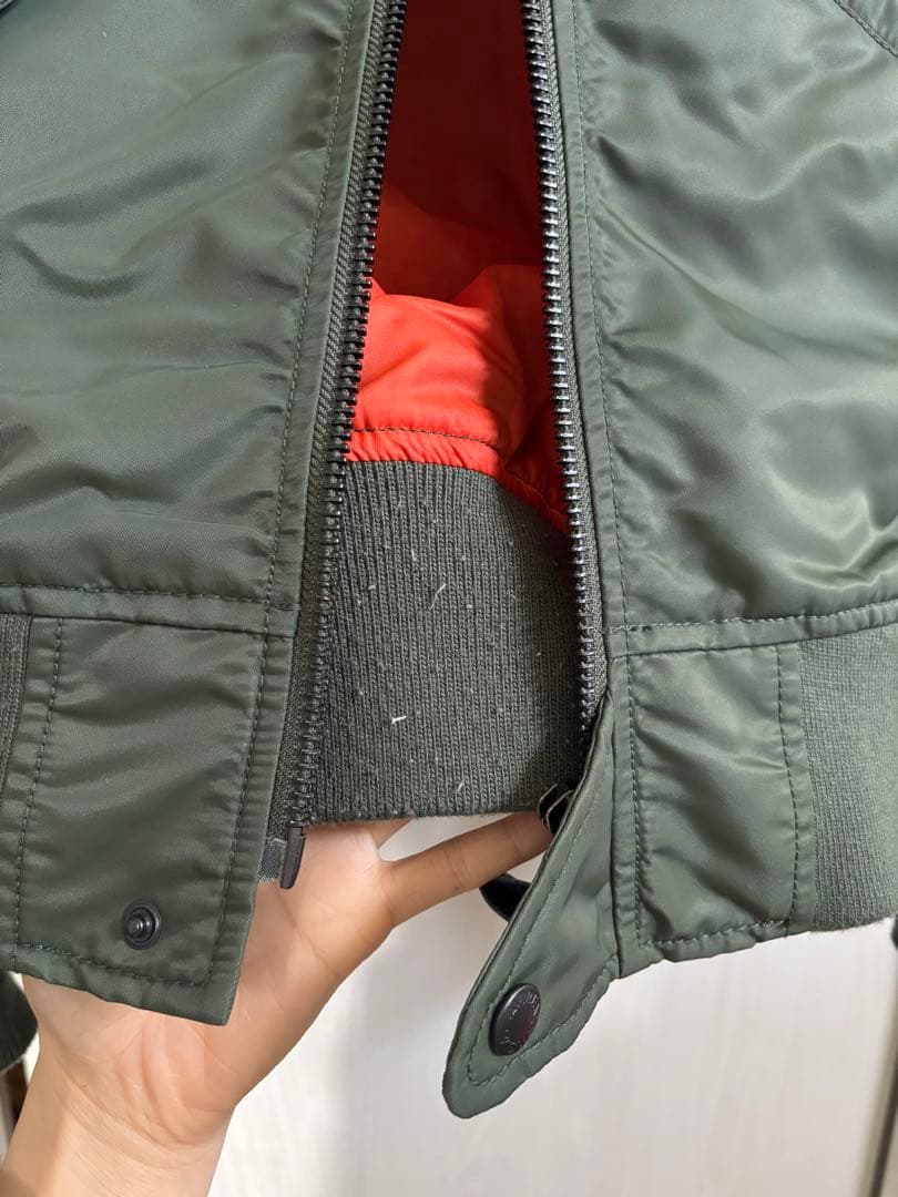 AVIREX MA-1フライトジャケット オリーブグリーン