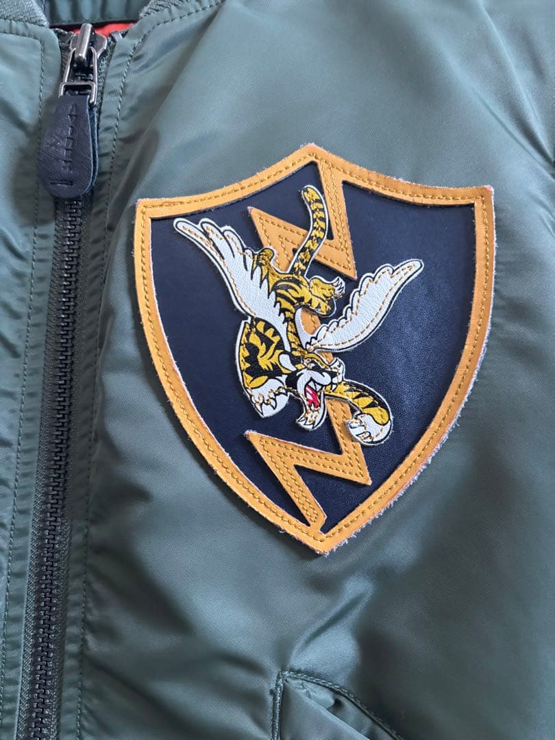 AVIREX MA-1フライトジャケット オリーブグリーン