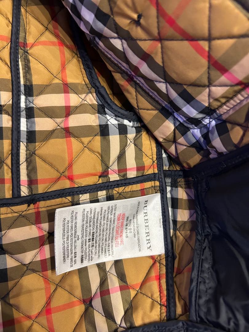 06 BURBERRY キッズ キルティングジャケット 110cm