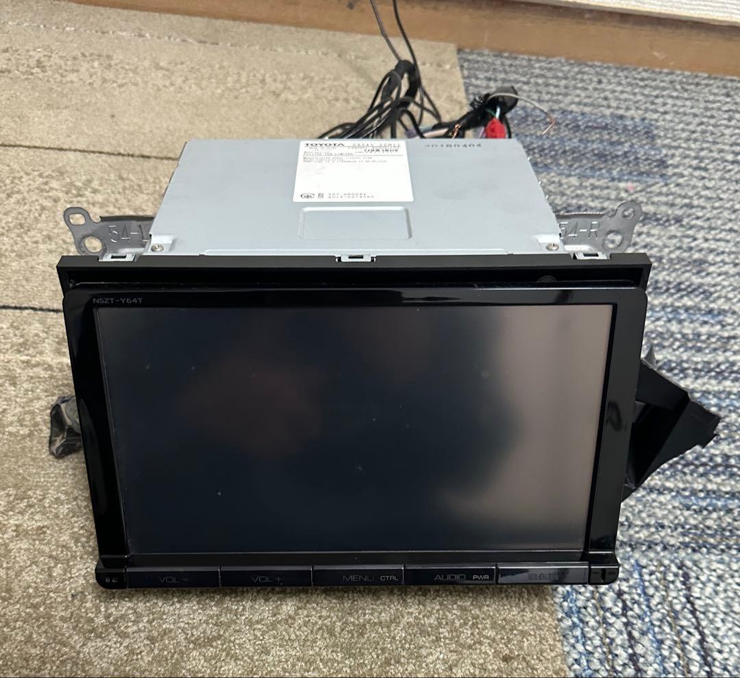 トヨタ純正　NSZT-Y64T　メモリーナビ