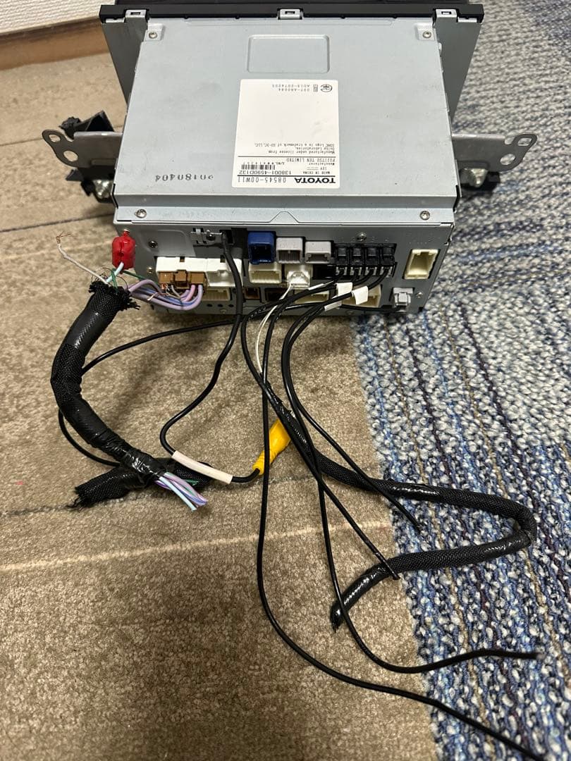 トヨタ純正　NSZT-Y64T　メモリーナビ