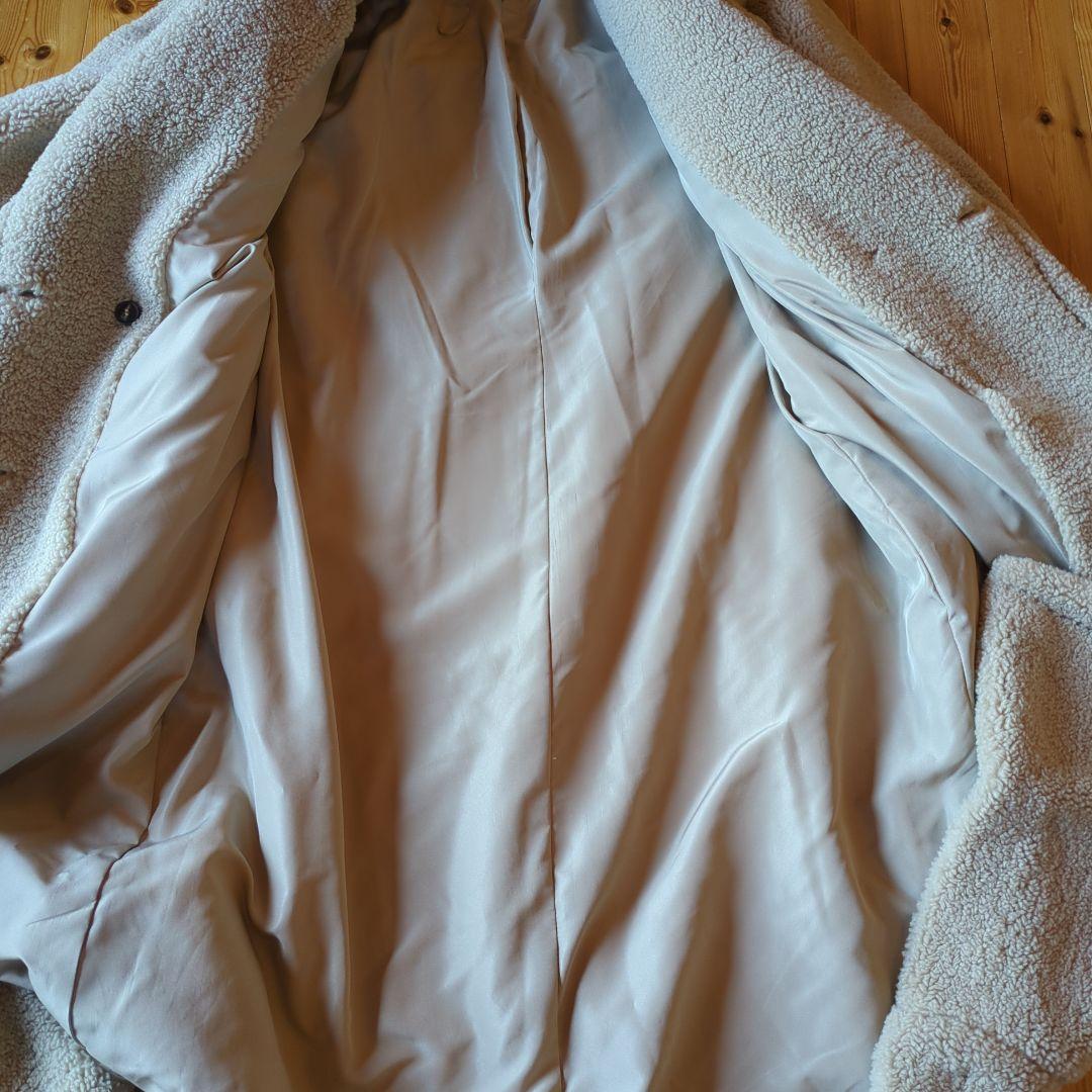 ZARAボアロングコート