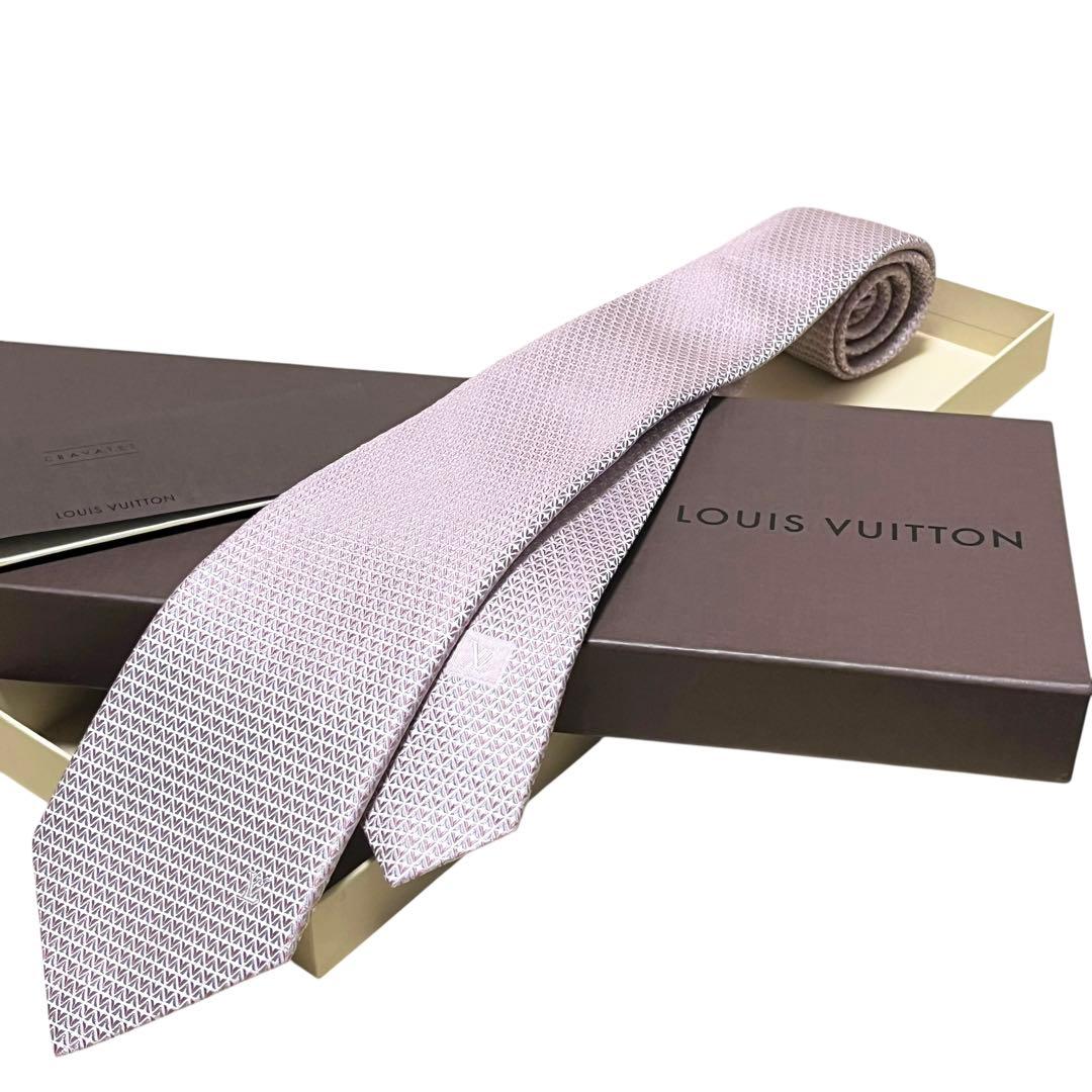 美品　現行　ルイヴィトン　ピンク　ダイヤモンドブイ　ネクタイ　クラヴァット