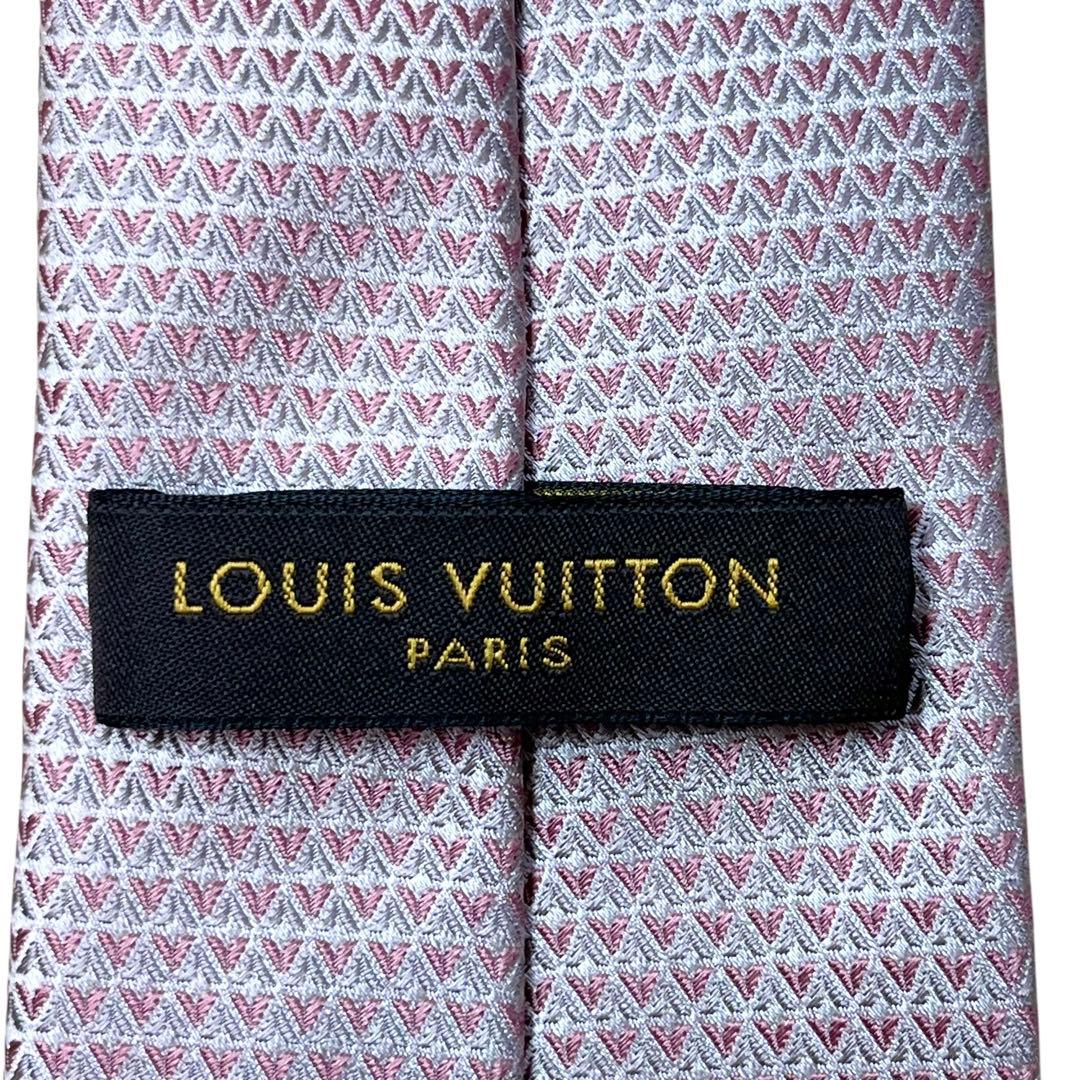 美品　現行　ルイヴィトン　ピンク　ダイヤモンドブイ　ネクタイ　クラヴァット