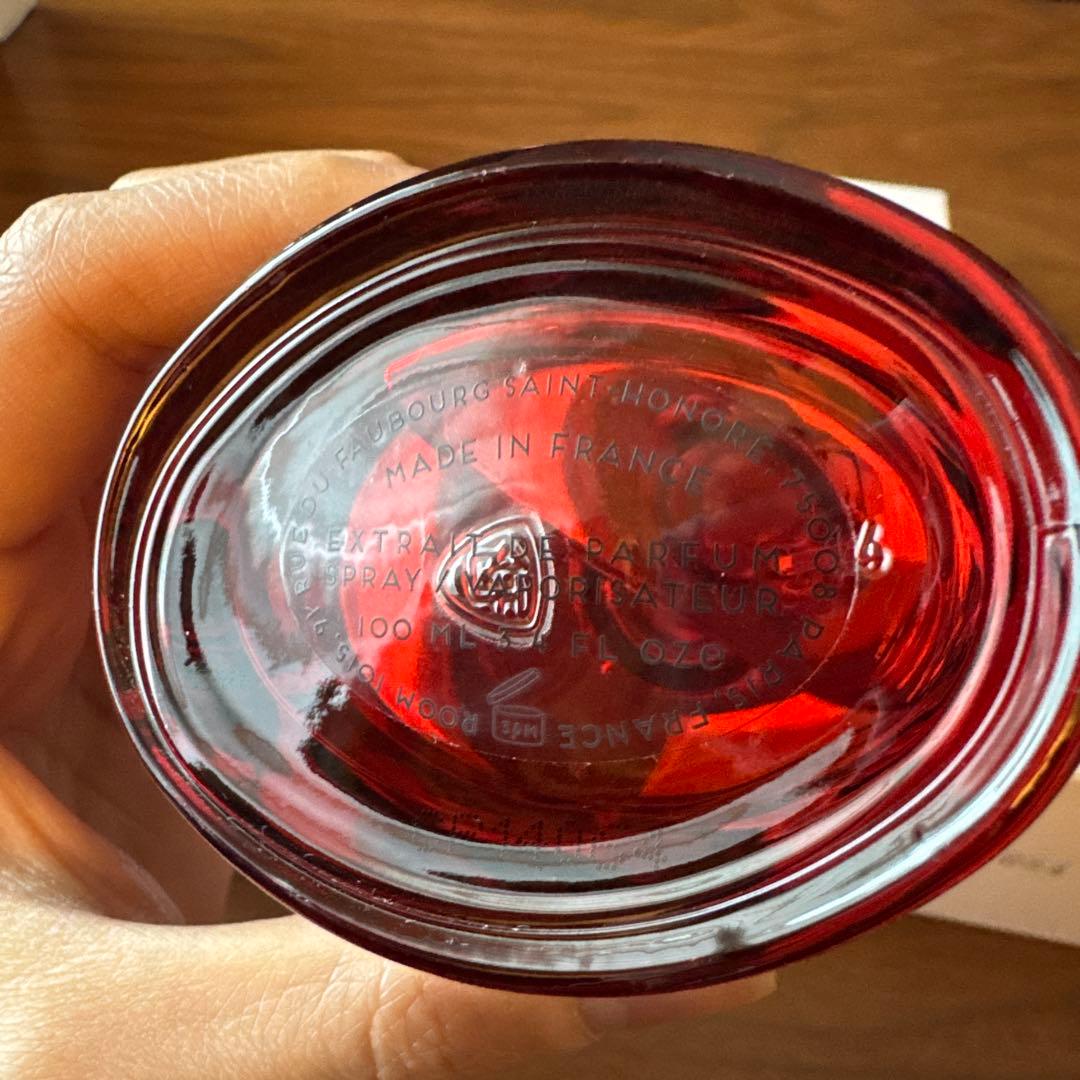 ROOM 1015 CHERRY PUNK エクストレクト・ド・パルファム