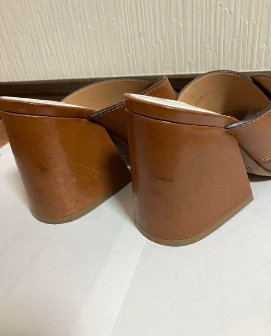 メゾンマルジェラ　サンダル