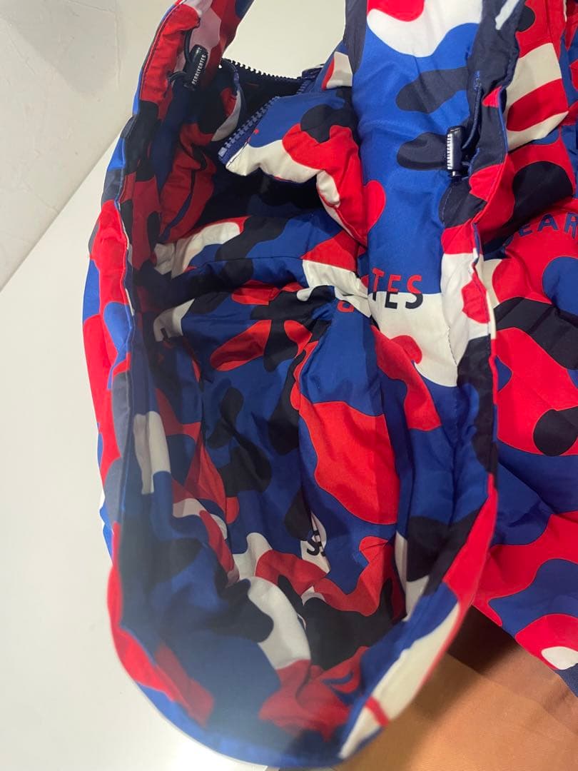 【新品未使用】PEARLY GATES 迷彩柄フード付きベスト