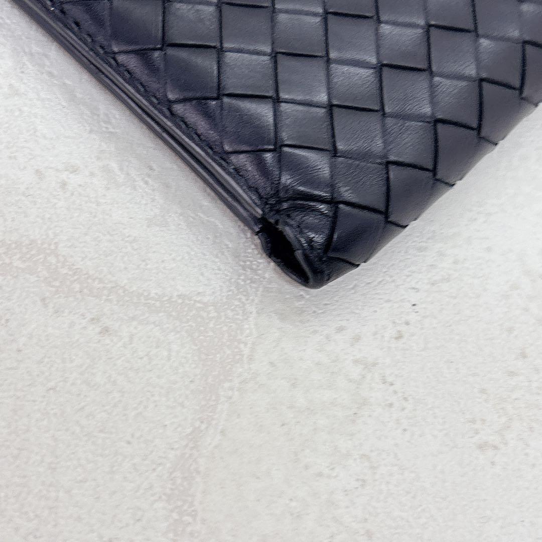 人気✨ボッテガヴェネタ 二つ折り 折財布 イントレチャート レザー ブラック