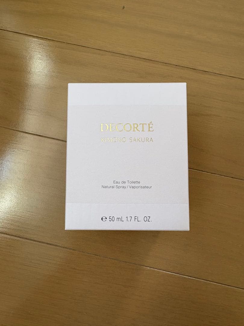 デコルテ　キモノ　トワレ　サクラ50ml