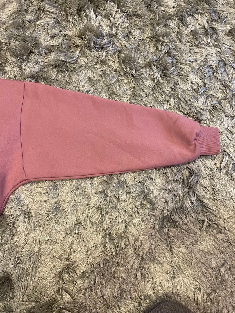 alo yogaピンク クロップドスウェット S