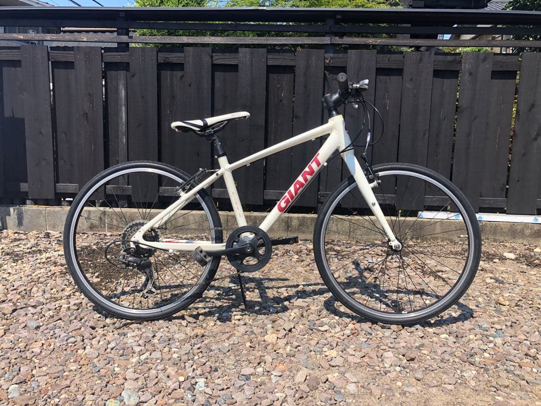 GIANT 24インチ　クロスバイク