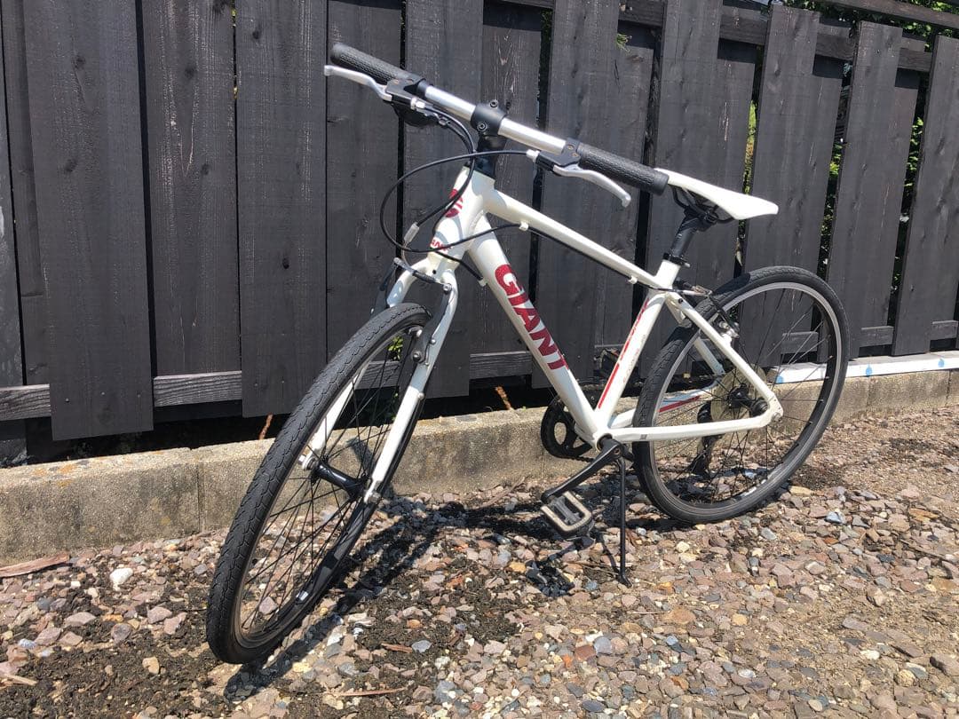 GIANT 24インチ　クロスバイク