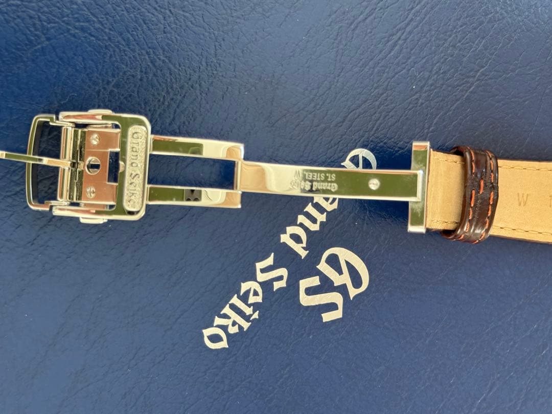 ⭐︎大谷選手ドジャース入団会見着用時計⭐︎SBGM221 5年保証 茶色革ベルト