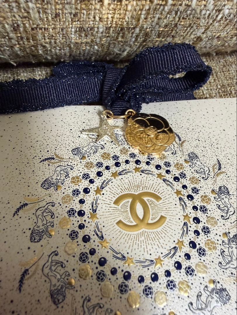 限定ラッピング CHANEL オータンドゥル 100ml