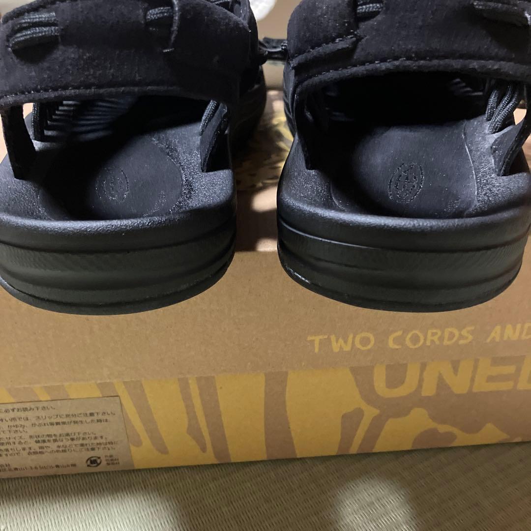 keen ユニーク　サンダル